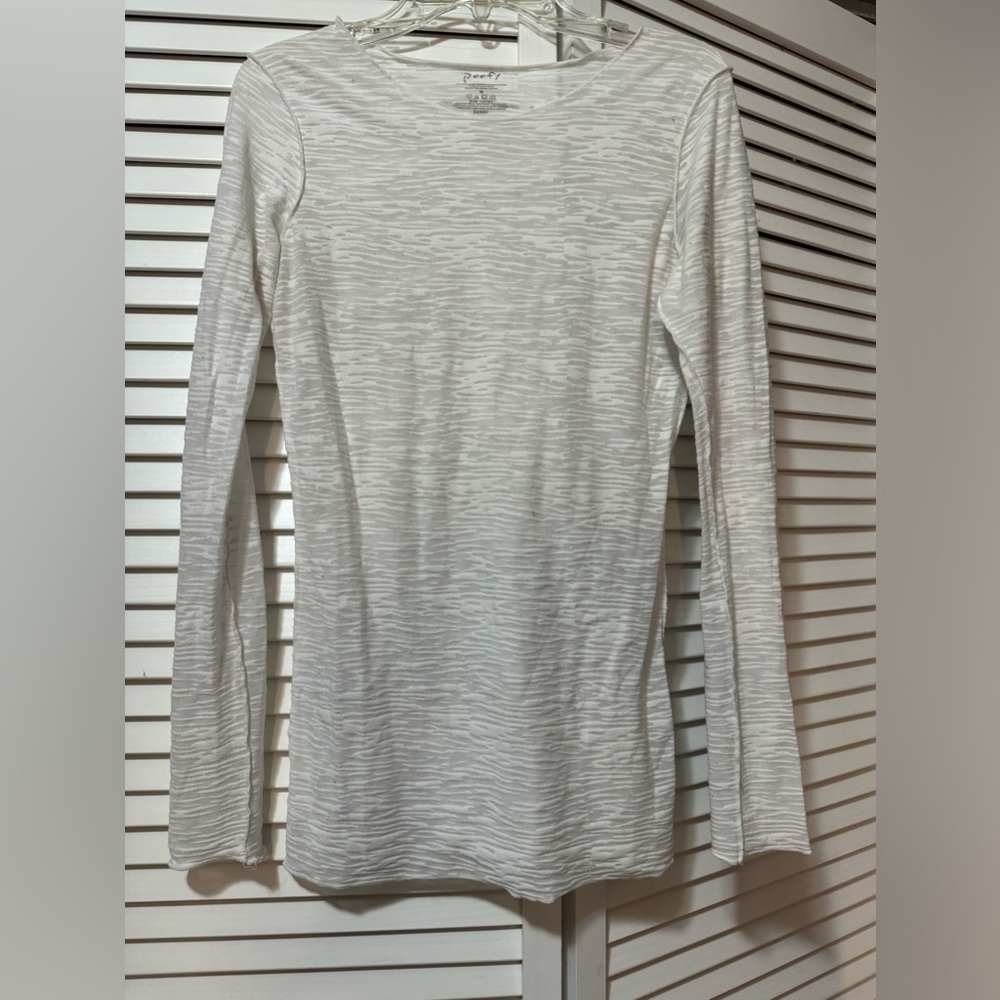 Poof Women White Long Sleeve Tee Size M